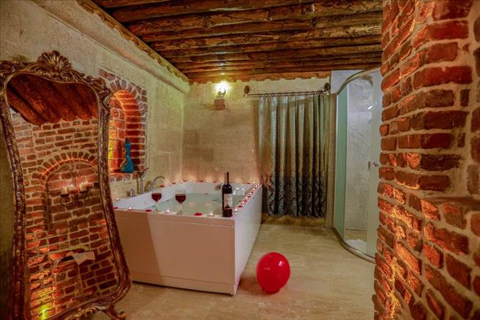 Hayal Dünyası Suite Balayı Paketi IMG 20250423 WA0017